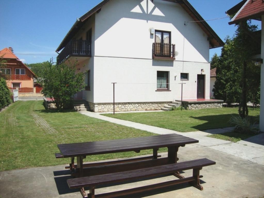 Gyongyvirag Vendeghaz Διαμέρισμα Balatonboglár Δωμάτιο φωτογραφία