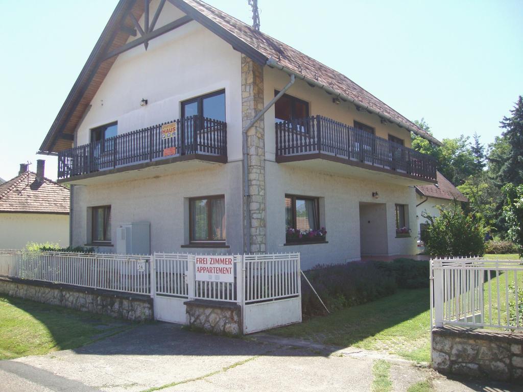 Gyongyvirag Vendeghaz Διαμέρισμα Balatonboglár Εξωτερικό φωτογραφία